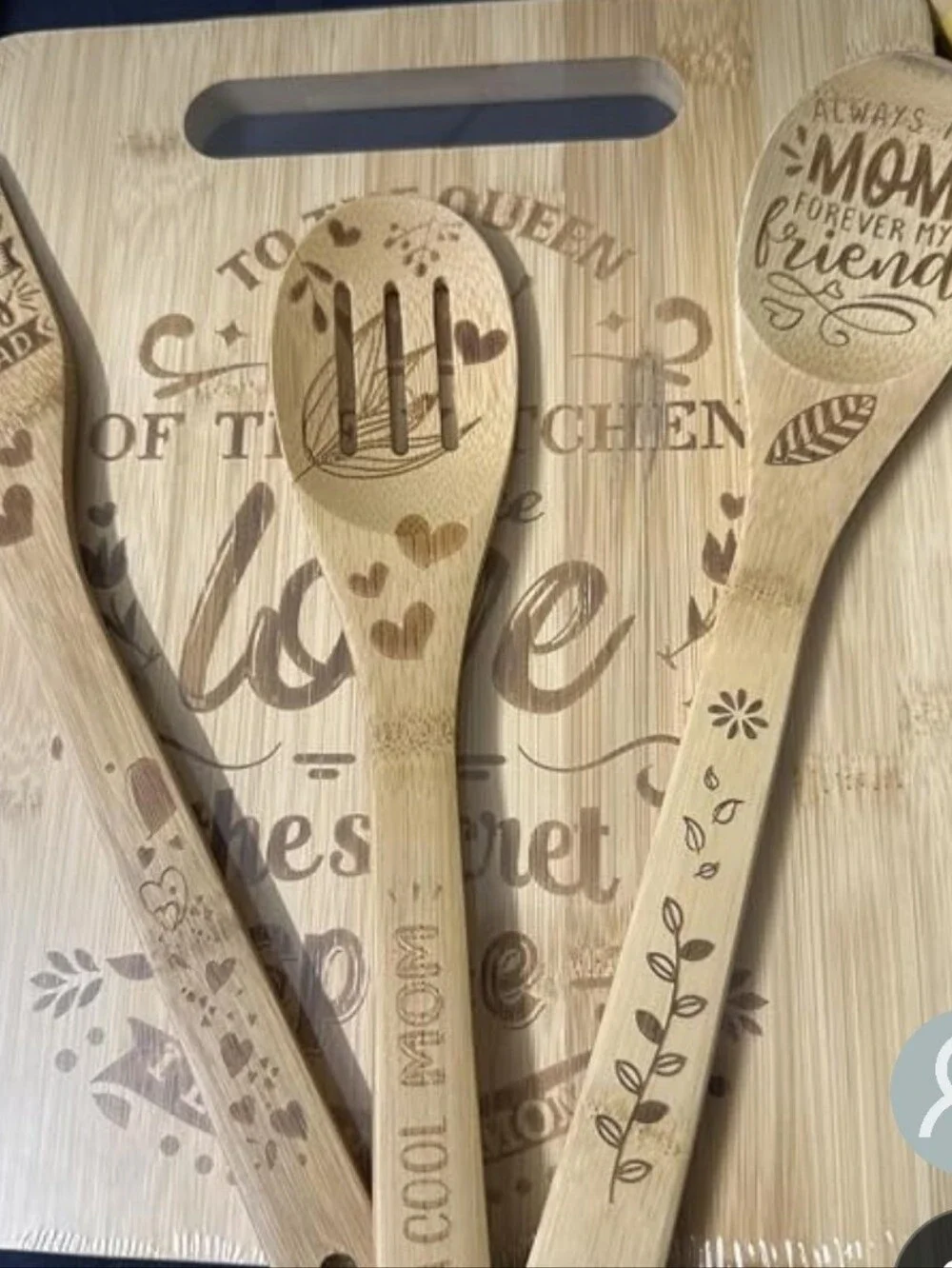 Riveira Bamboo Gift Set - Cutting Board & Spoons